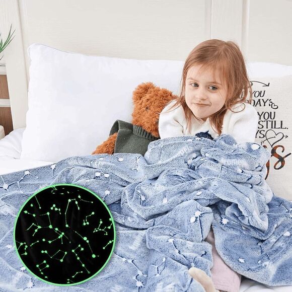 Glow in The Dark Throw Blanket Soft Cozy Flannel Fleece Blanket 50 x 60 Inches - Picture 2 of 9